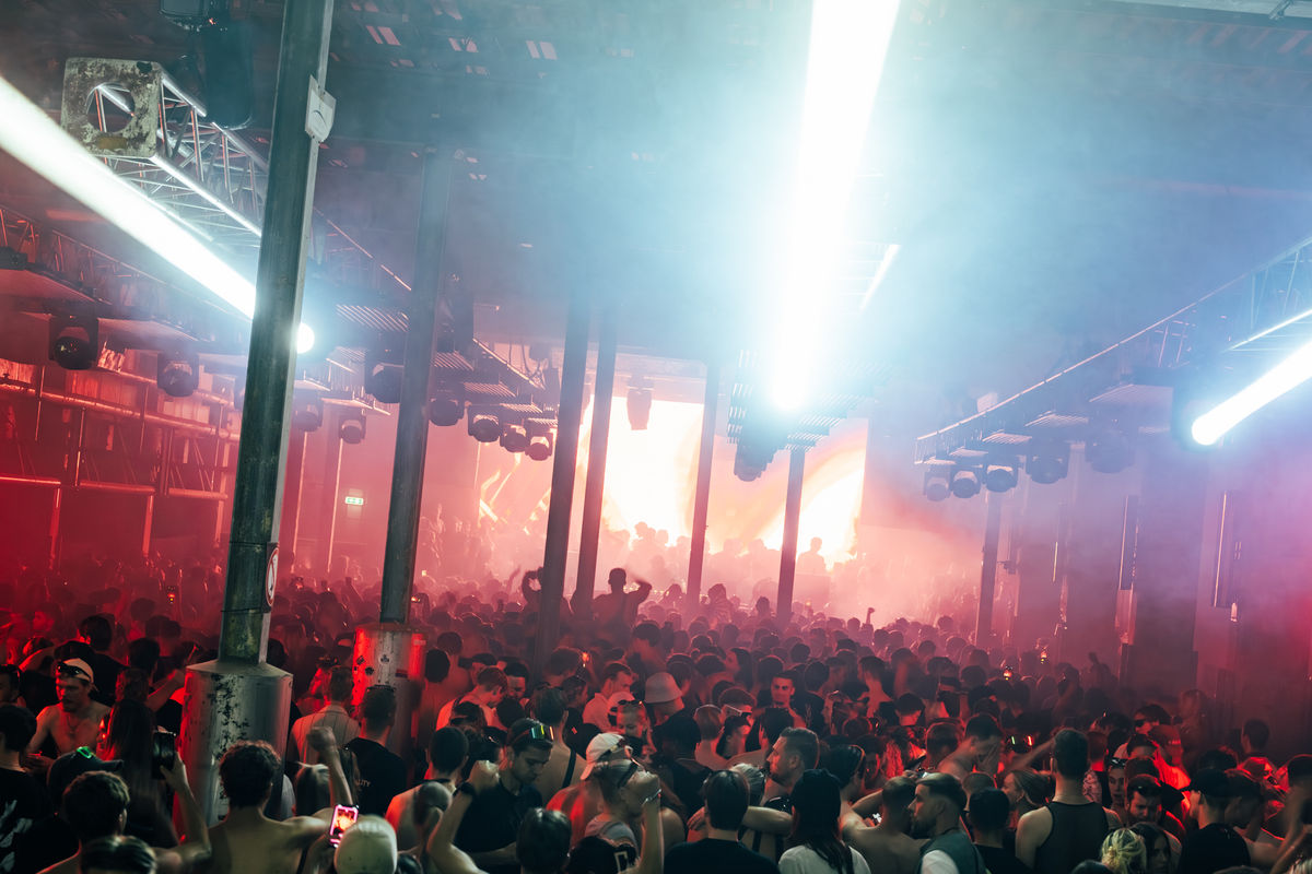 Loading... just a sec